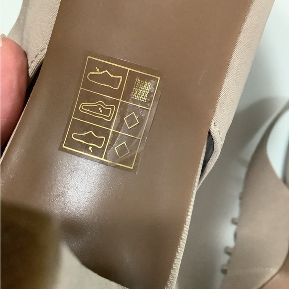 Luca Ferri peep toe sling back heeled sandals - Picture 8 of 10